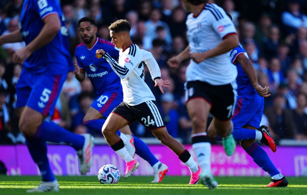 Fulham Manchester United ile 1-1 berabere kaldı