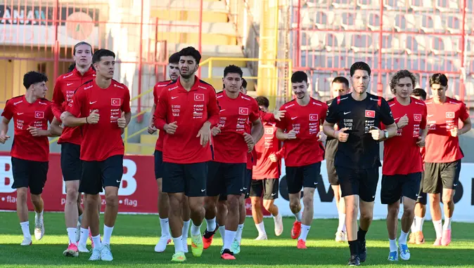 Ümit Millilerde kritik iki maç öncesi hazırlık başladı