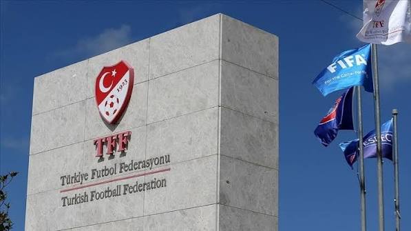Süper Lig'de yayın gelirleri dudak uçuklattı