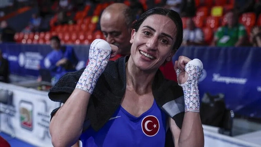 Gizem Özer Sofya’dan bronz madalyayla dönüyor