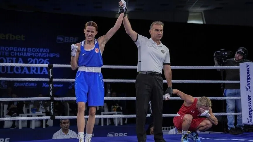 Dünya ve olimpiyat madalyalısı Hatice Akbaş Avrupa şampiyonu