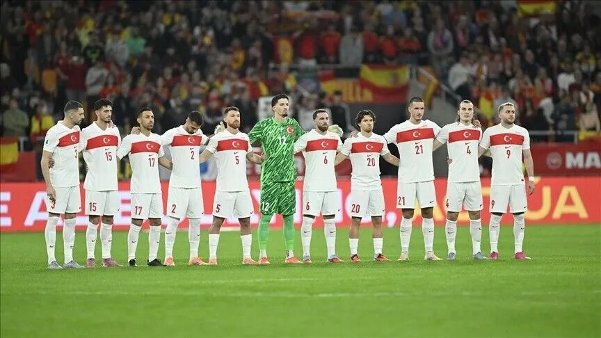Bursa’da dev gece! Montella İtalya karşısında 11’ini belirledi