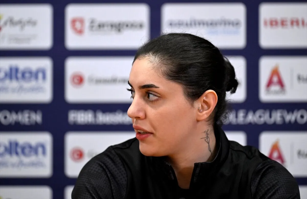 Gökşen Fitik'ten Galatasaray'a kupa sözü: Sezonu kupalarla bitirmek istiyoruz