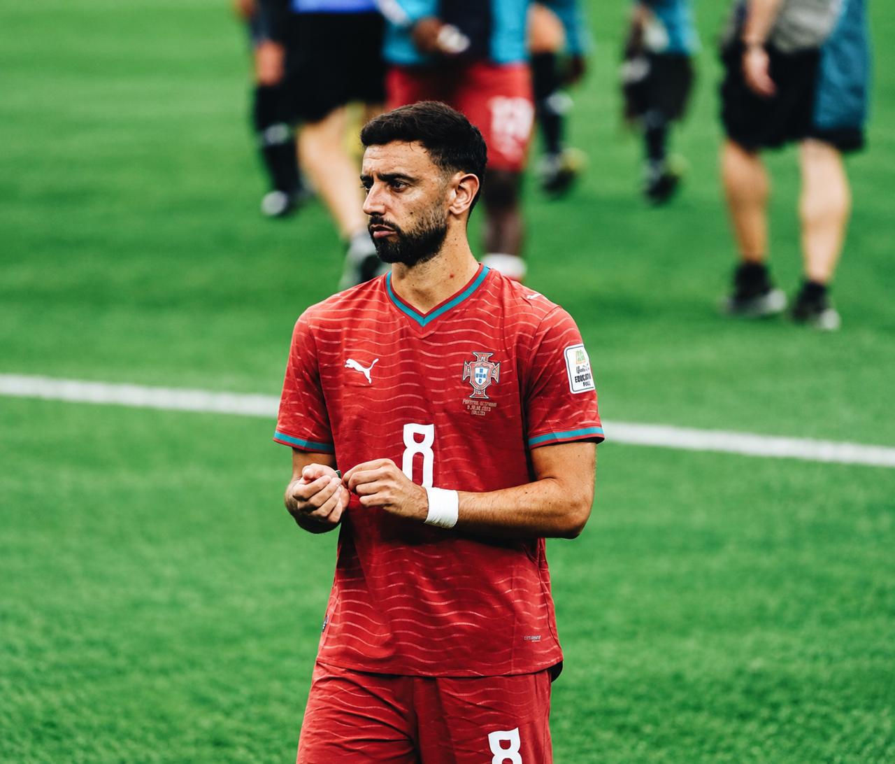 Fernandes’e “Galatasaray’a gel” çağrısı: Leao devreye girdi