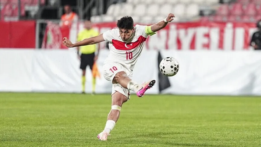 Emirhan İlkhan ve Yusuf Akçiçek A Milli Takım’da