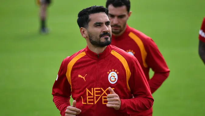 İlkay Gündoğan ve Kaan Ayhan’dan forma talebi