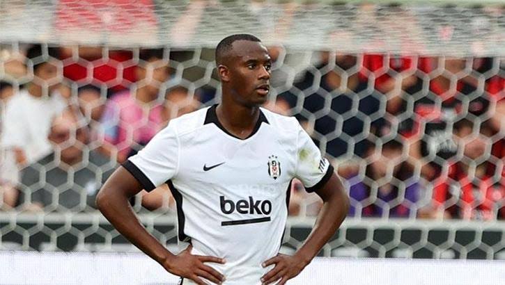 Beşiktaş'ta savunma değişiyor: Djalo formaya yakın