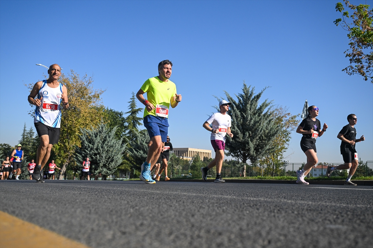 Ankara'da maraton ateşi yandı! Başkent sokakları yarış heyecanına sahne oluyor