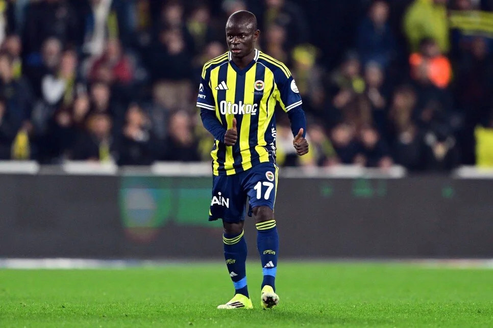 Fenerbahçe'de Aston Villa mesaisi tamamlandı