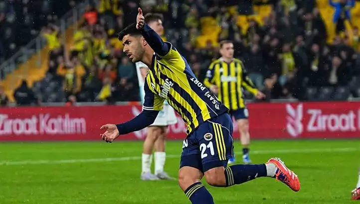 Fenerbahçe'de maç öncesi iki önemli gelişme!