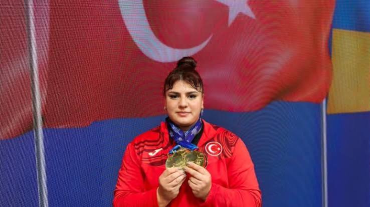 Türk halterinden büyük başarı! Tuana Süren Avrupa şampiyonu