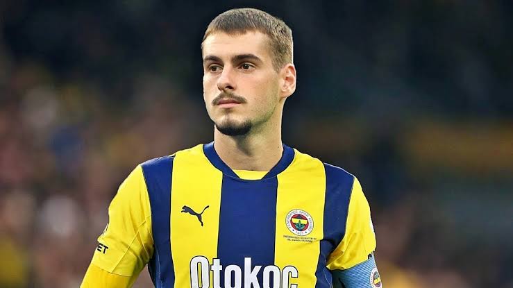 Fenerbahçe'de ocak ayında bir ayrılık daha gündemde