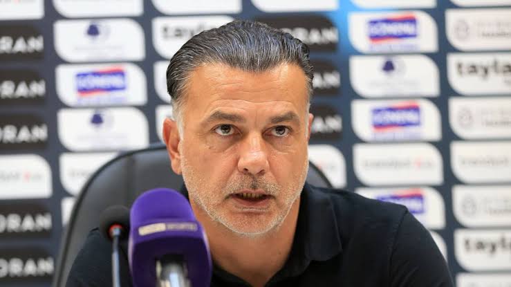 Pendikspor'da Murat Şahin dönemi başladı