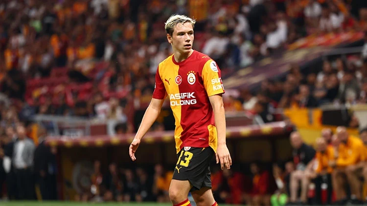Aleksey Batrakov'un bonservis bedeli ve maaşı ne kadar?