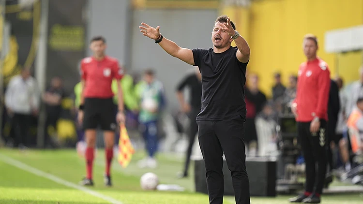 Emre Belözoğlu Fenerbahçe iddialarına yanıt verdi!